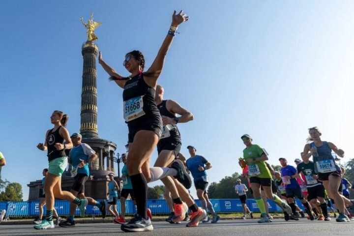 Athletes run during the 47th Berlin Marathon 2021 on September 26, 2021 in Berlin, Germany